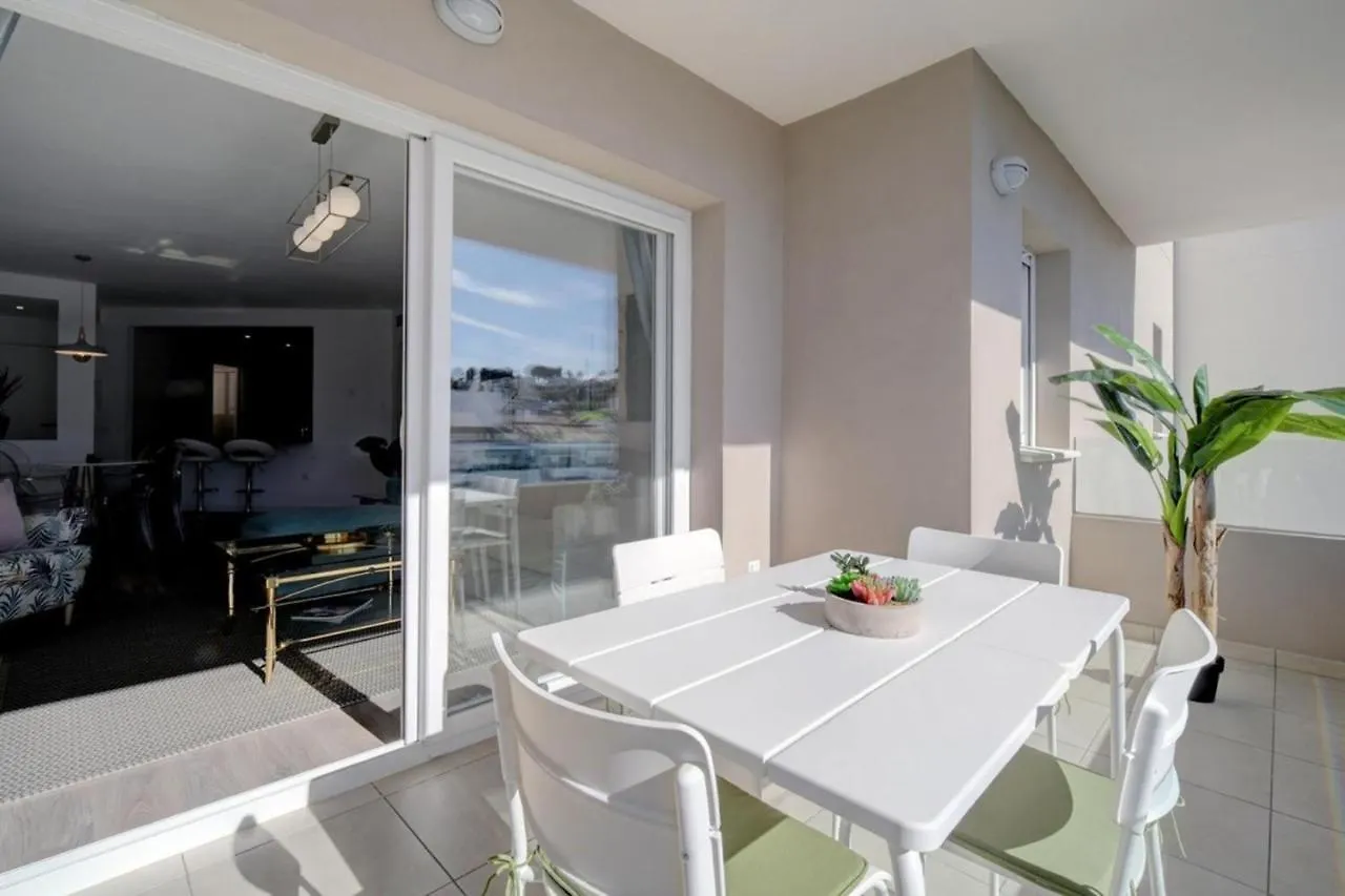 Albatross Hills, La Campana Apartment Marbella