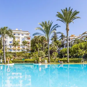 Apartment Cozy In Golden Mile, Marbella